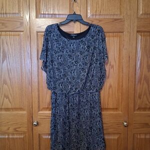 S.L. Fashions Black and Gray Patterned Midi Dress
